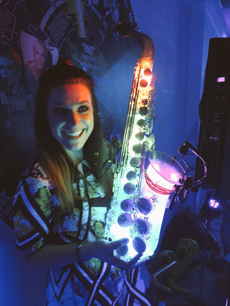 CatOnSax's tweet photo. #lightupsax for @TheSwitchEnts and @clubclassevents @VibratosaxUSA #vibrato #sax #UVparty #leeds https://t.co/tDLzflc4qY