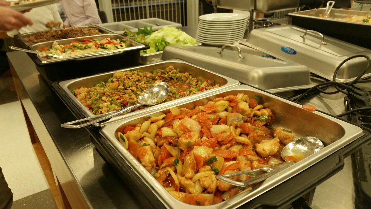 met_oh's tweet photo. Buffet https://t.co/mq9A911hlG