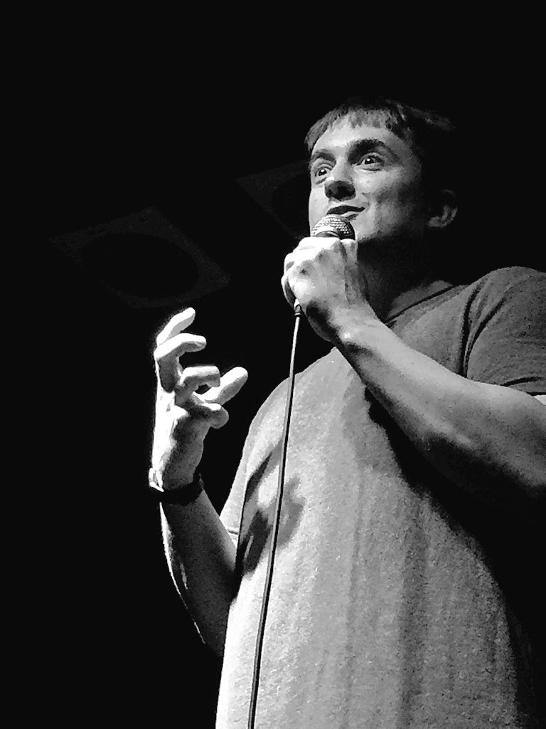 Final Finty fun from <a href="/bartlol/">Bart Freebairn</a> at the last <a href="/PublicBarComedy/">PublicBarComedy</a>