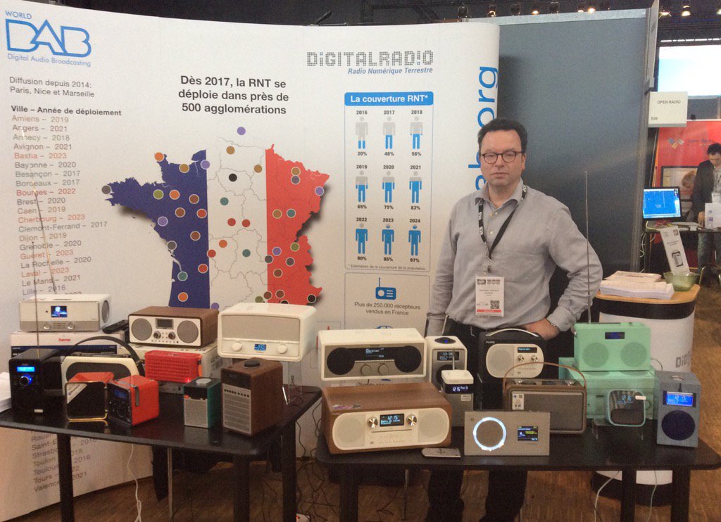 Des couleurs, des formes mais avant tout de la RADIO <a href="/WorldDAB/">WorldDAB</a> #salonradio