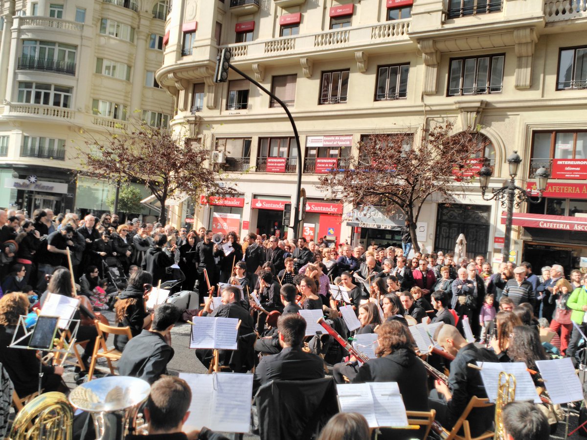 GRÀCIES A TOTS! Dins d'una hora repetim!! #STOPCàtedres #PrimaveraMusical #IIConcertReivindicatiu