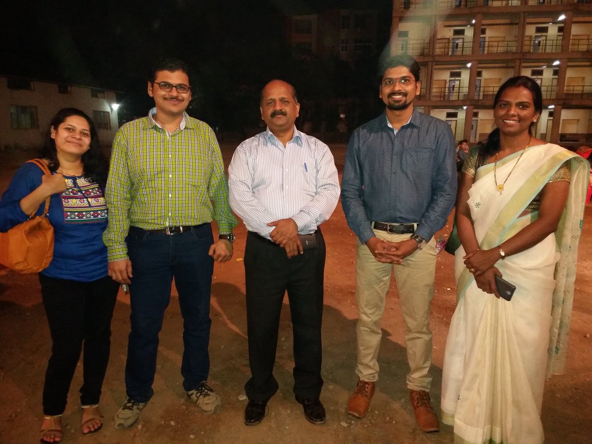 SortePravin's tweet photo. Alumni meet 2016 https://t.co/4wM6p3mbVt