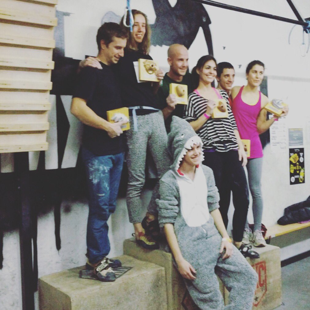 boulderVK's tweet photo. Podium #penbouldervallecas 2016 special Thanks #rokodromo #surfingforclimbing #deweey #mxcoach https://t.co/BM8UMcgjpo