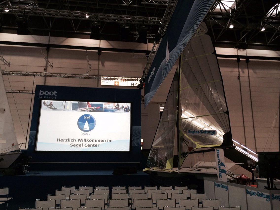 The Ovi 49er on the main stage at the Dusseldorf Boat show @bootdaily <a href="/49erSailing/">49er / 49erFX Class Association</a> #thefuture