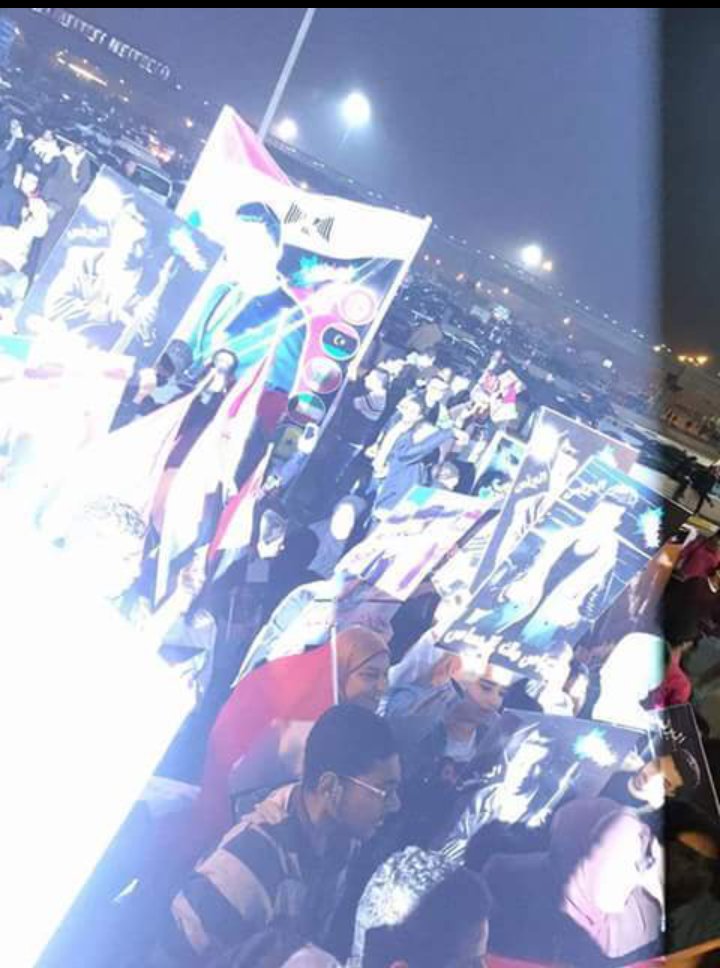 sokawbas's tweet photo. استقبال اسطوري للنجم محمد عباس في مطار القاهرة وسط محبينه 💕
#StaracArabia
#MohammadAbbas
@MohamedAbbaass https://t.co/b95fHonS5e
