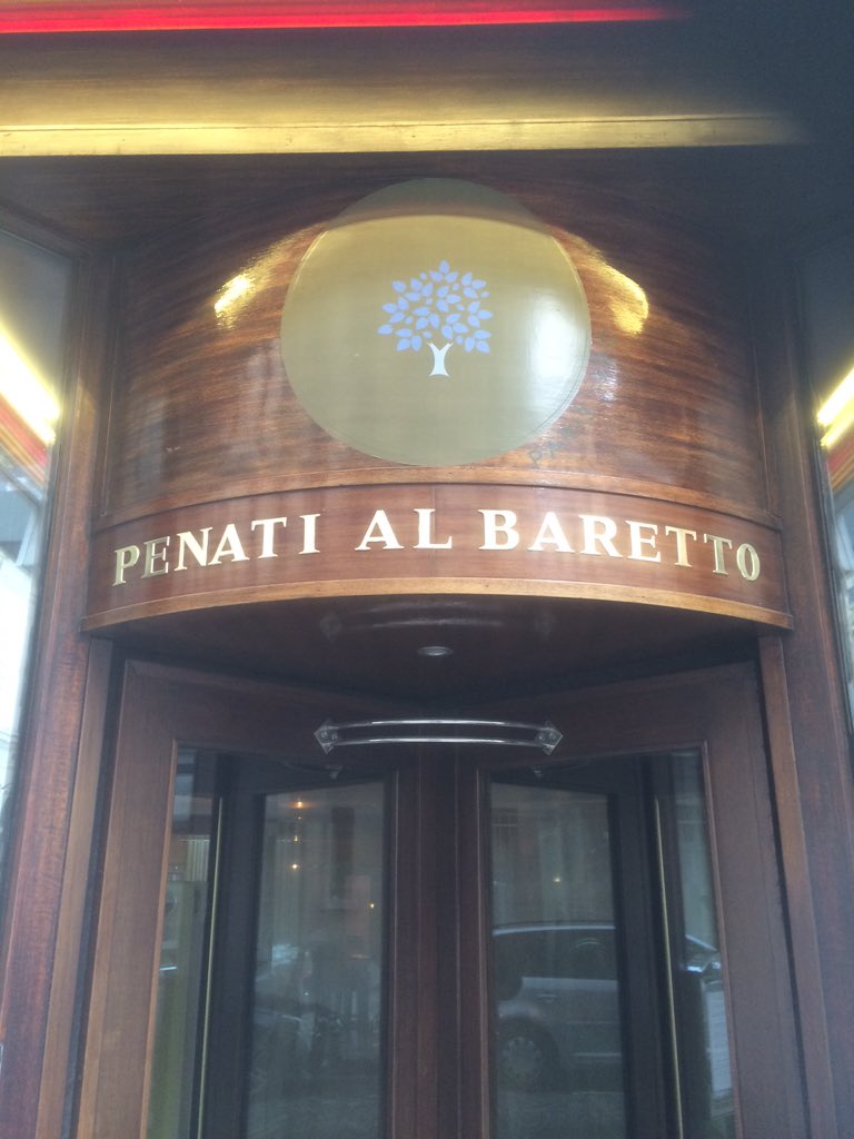 pbwatson23's tweet photo. Thank you @penatialbaretto it was a beautiful dinner #Paris #Michelin #Restaurant https://t.co/9tdvqXaVRc