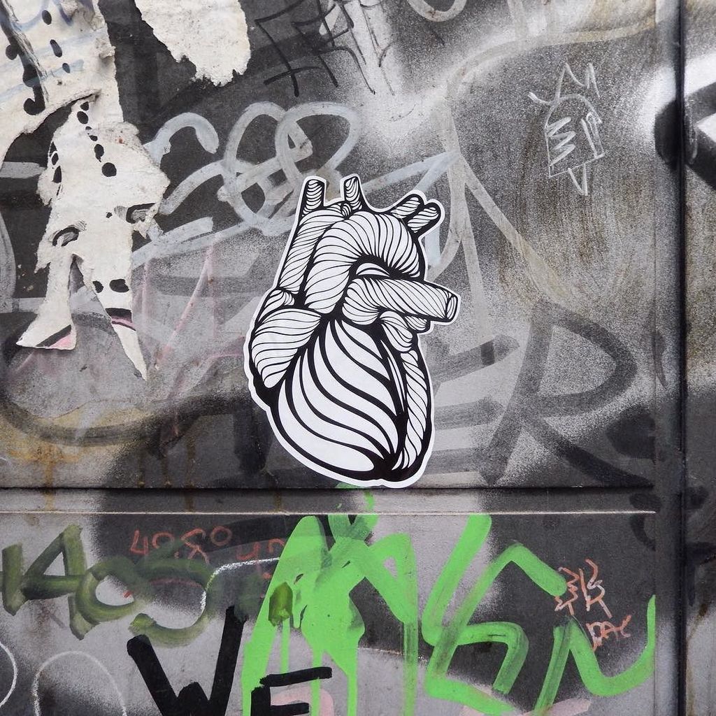 StArtEverywhere's tweet photo. Gran cor #sticker #barhellona #barcelona #konair #streetart #streetartbcn #streetphotography #streetartbarcelona #b… https://t.co/B06dMc1lWV