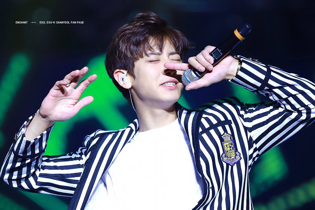 pcy__handbot's tweet photo. #박찬열_손_전력 https://t.co/WGhoBW7Utb