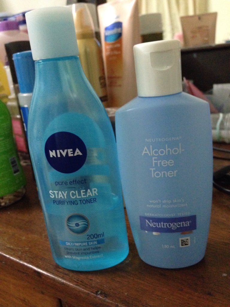 iam_nooky's tweet photo. ใครเป็นสิวแนะนำให้ใช้ Acne-Aid ล้างหน้า คือมันดีมากกก โทนเนอร์แนะนำ2ตัวนี้ ดีงามพระราม4  #HowtobePerfect https://t.co/MmzN647uMR