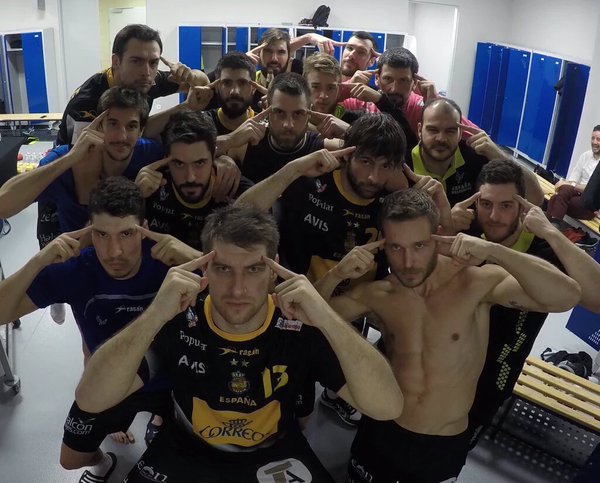 BaloncestoESP's tweet photo. Hoy 'tenemos' una final. Deseamos vuestro oro y que estéisen Río. Mucha suerte #Hispanos #SoisEquipo (17h30 x TDP) https://t.co/JPE0cj4wyG