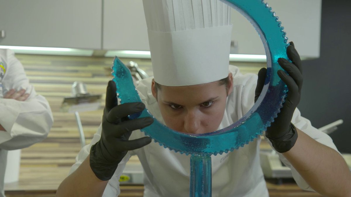 ZoneInterdite's tweet photo. Artisans et apprentis: la fierté du savoir-faire français. C'est ce soir 20h55 sur @M6 ! https://t.co/UZLWE1pzuR https://t.co/yzzCyB6sGq