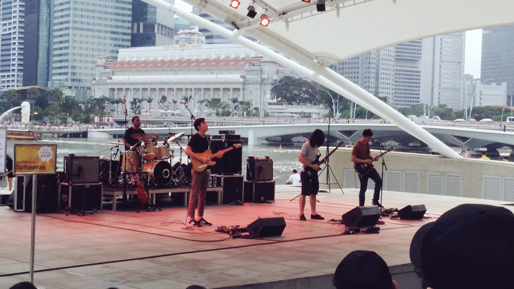 OFFKEYSG's tweet photo. Catch @sphaerasband at the Esplanade Waterfront Stage right now! Second show's happening at 8pm. https://t.co/rkTrnBQZAm