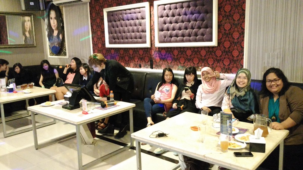 FameCam's tweet photo. Kak @XingHermina nyanyi bareng sama Amaxing @ai_amaXing ❤ https://t.co/hRoKsawwjk