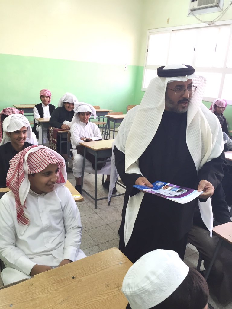 خلال جولته التفقديه اليوم
مدير تعليم نجران بالنيابة  :مدارس التوأمة بديل غير إلزامي للطلاب والطالبات