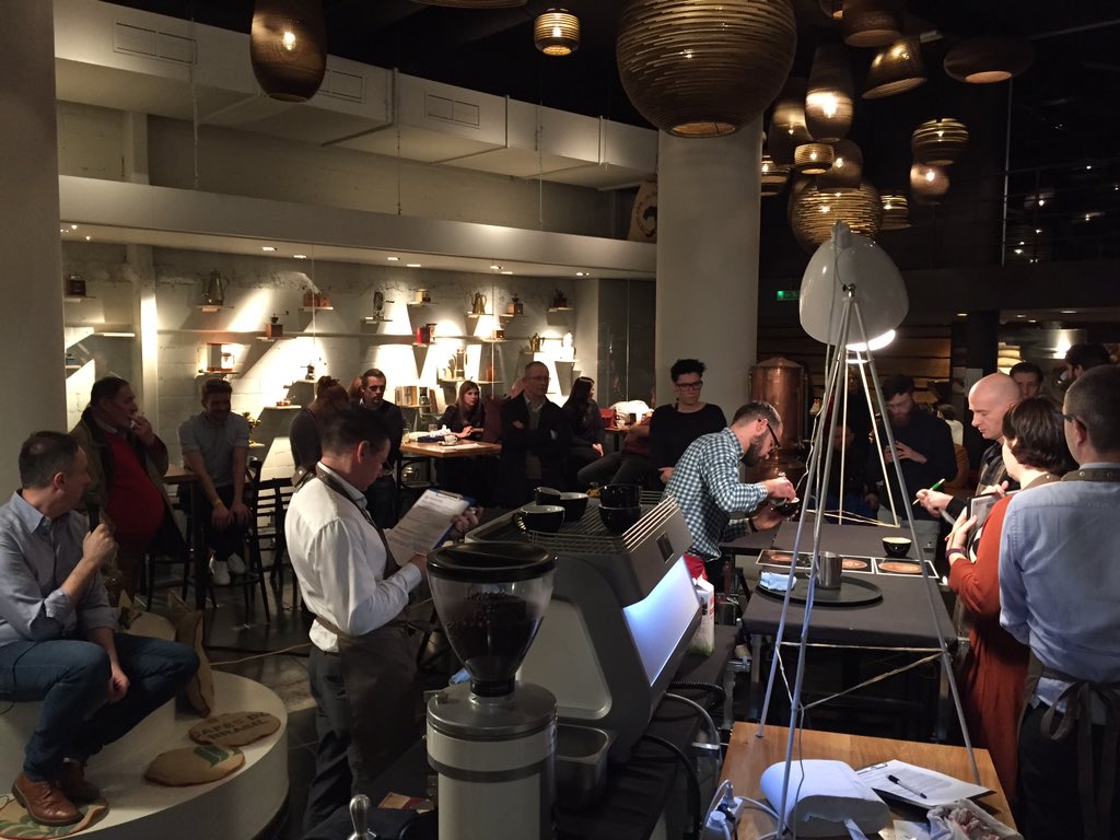 scaebelgium's tweet photo. Belgian Latte art Championship @vivasarakaffee te Kortrijk #goodluck #latteart #scaebelgium #scae # https://t.co/jU3VUKdGVK