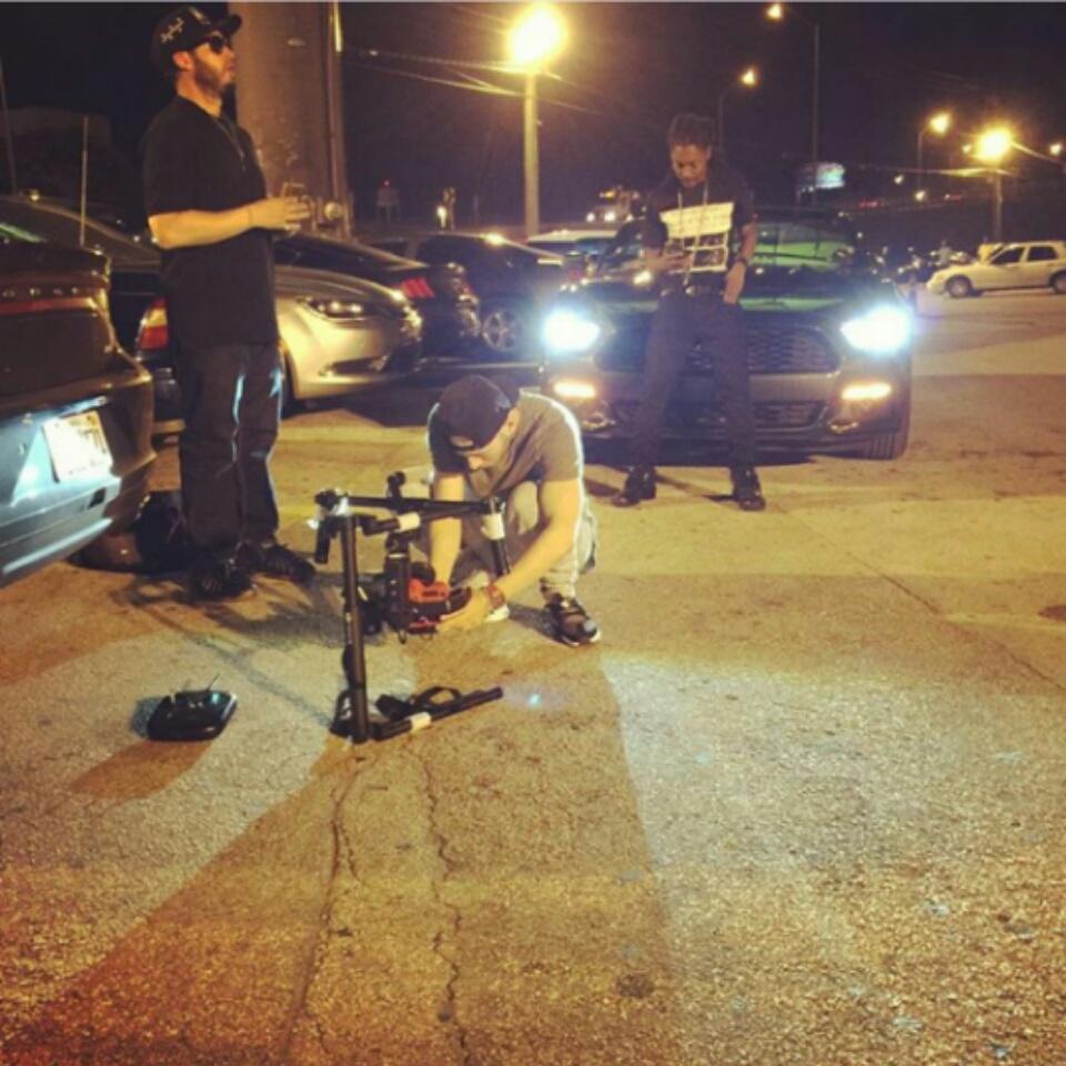 SKNFENT's tweet photo. On the set with Pickliz &amp; 
@dyiyoungforever   Too late on #longnightsearlymornings Mixtape
https://t.co/S2nztSN6h2 https://t.co/8n2xEJNdsq