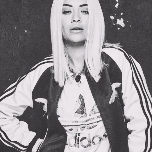 rita ora lockscreen tweet media