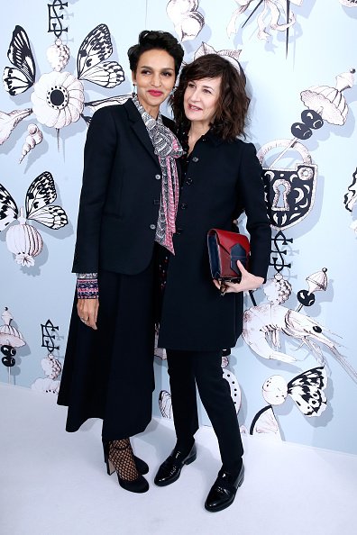 LemercierFan's tweet photo. #ValérieLemercier au défilé Haute Couture Printemps-Été 2016 Schiaparell https://t.co/JWww2rV0QT