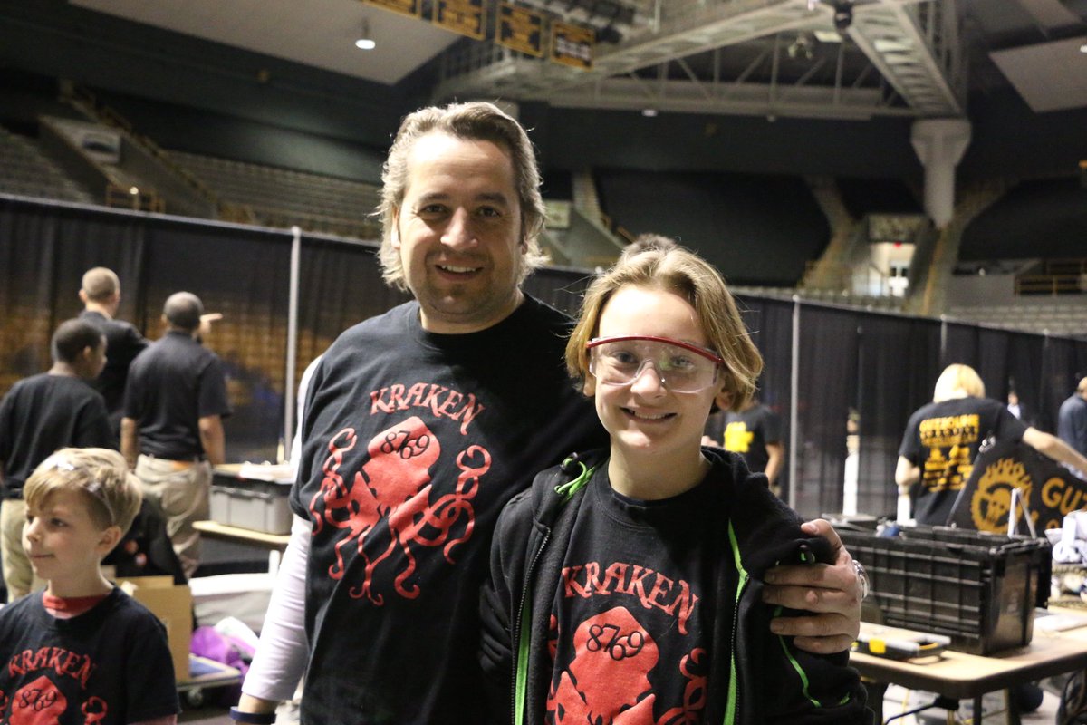Big_Green_Chair's tweet photo. @FIRSTweets is an organization where families get to do things they enjoy together!  @YETI_Robotics #8769Kraken https://t.co/ckk74TefJZ
