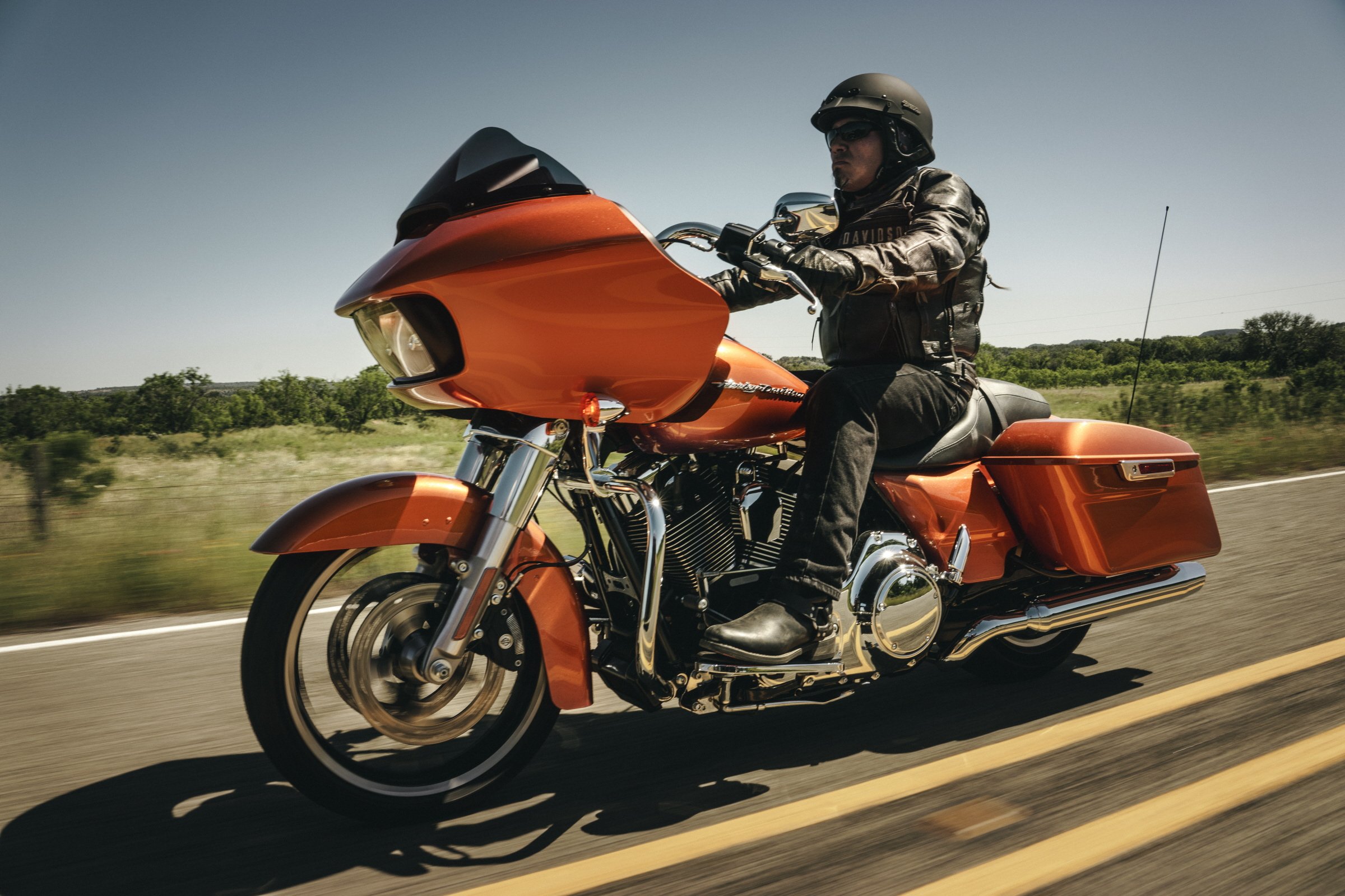 2016 road sale glide