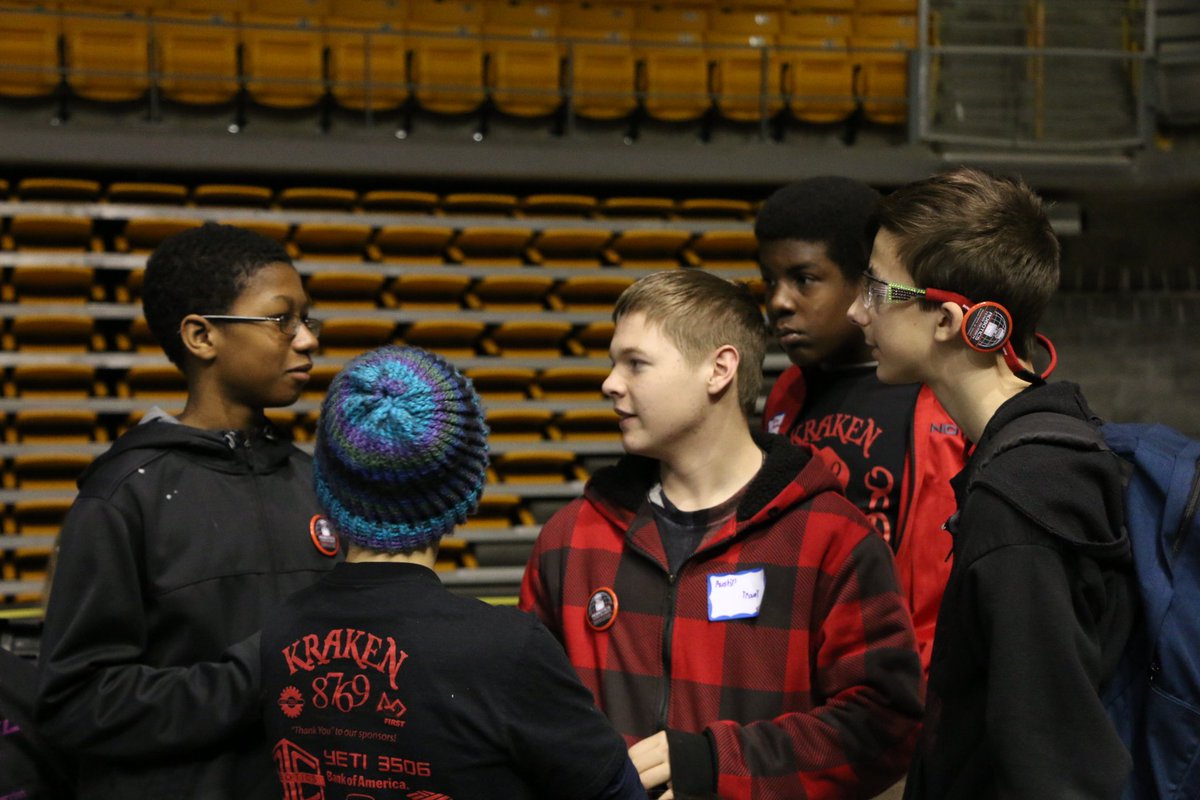 Big_Green_Chair's tweet photo. @FIRSTweets is a diverse organization that creates an environment where friendships flourish. #edchat #STEMed https://t.co/MBGPzW8BKK