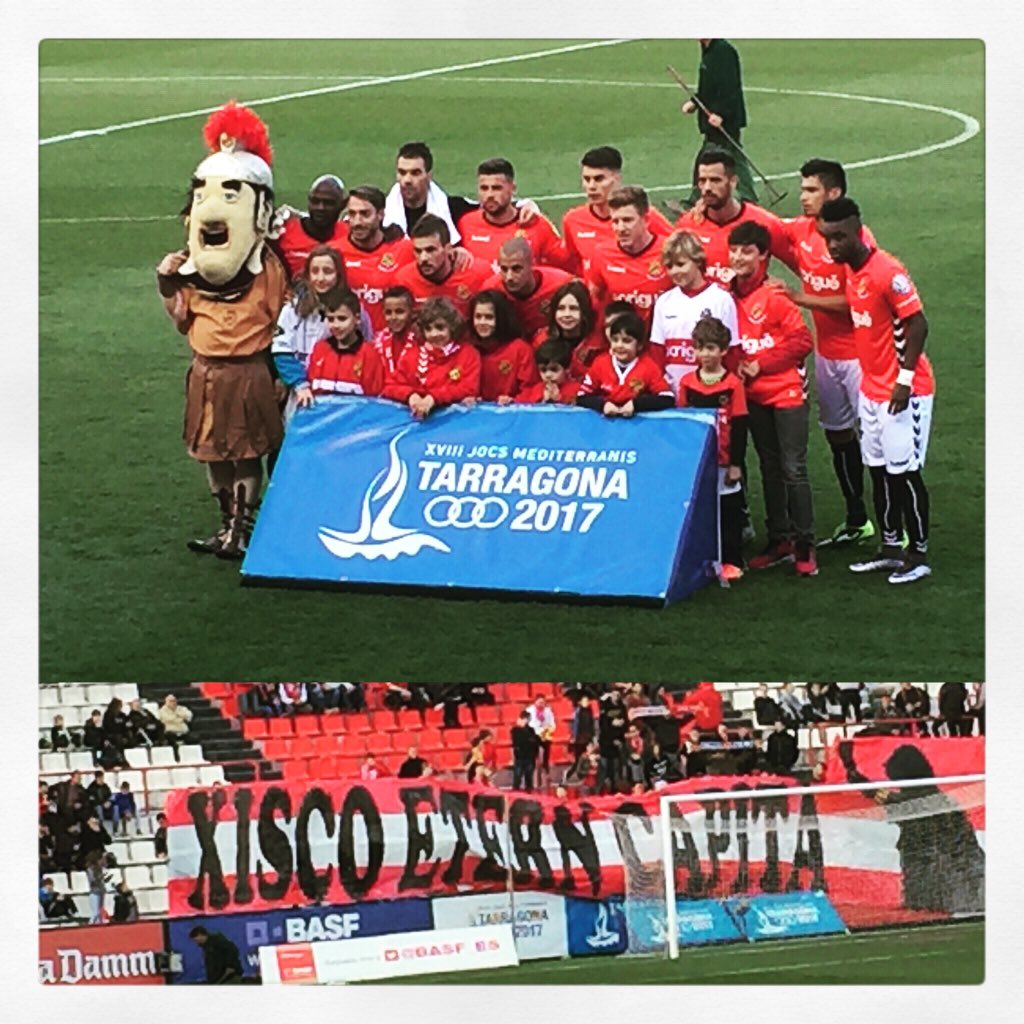 Meritxell03's tweet photo. @xiscoc5 etern capità i referent per molts!!! Som-hi nois!!!! 💪🏼⚽️🔴⚪️ #Nastic #GranCapi @semprenastic https://t.co/SIFDoch23P