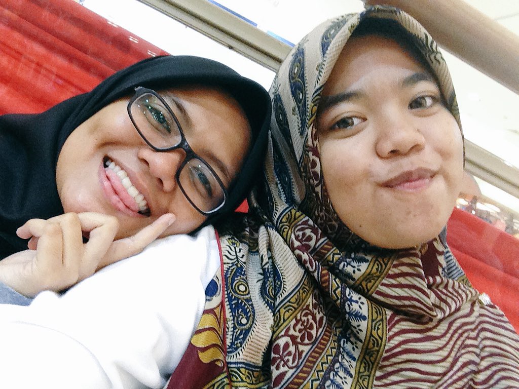 mimieazizann's tweet photo. Thank you for today 💅🔥❤️ hahahaha tak sia sia mendaki gunung 😌 #cookids https://t.co/hf8JLsQ7N7