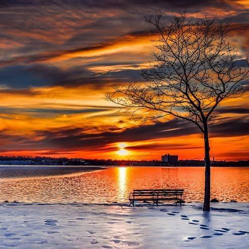 nitinramrap's tweet image. Snowy Sunset ........... by Emil (via @Gabriele_Corno)