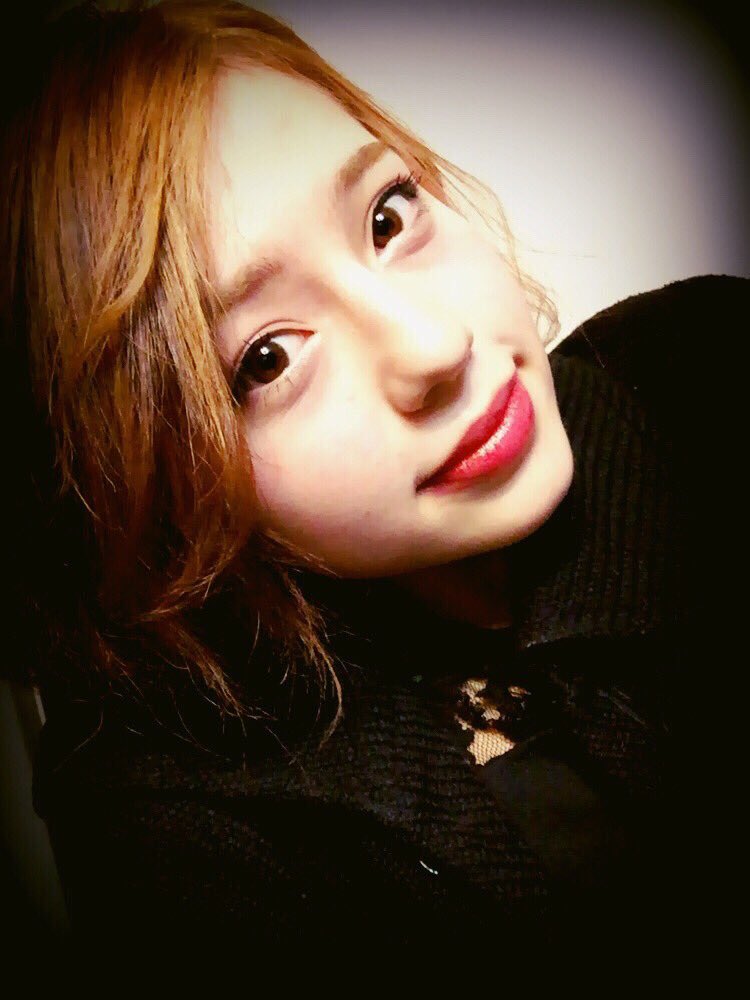 ハンナちゃん応援アカウント Twitter પર 高校生とは思えない美しさに類い稀なるメイク術とファッションセンスに惹かれてファンになりました そんなハンナちゃんの応援アカウントを無断で作りました 陰ながら応援していくつもりです Maximumthehanna T