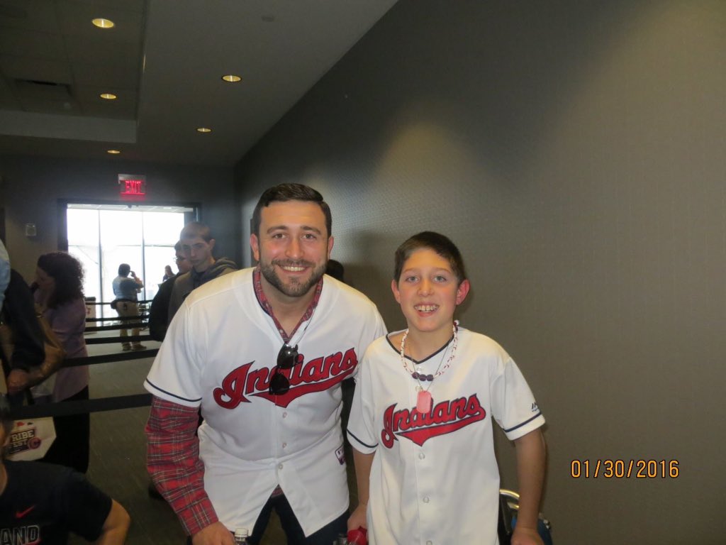 teamniko_'s tweet photo. Niko had a blast catching up with you @THouse25 yesterday!!  Will be great to see you on the mound again!Good luck! https://t.co/oqrRbXXNy0