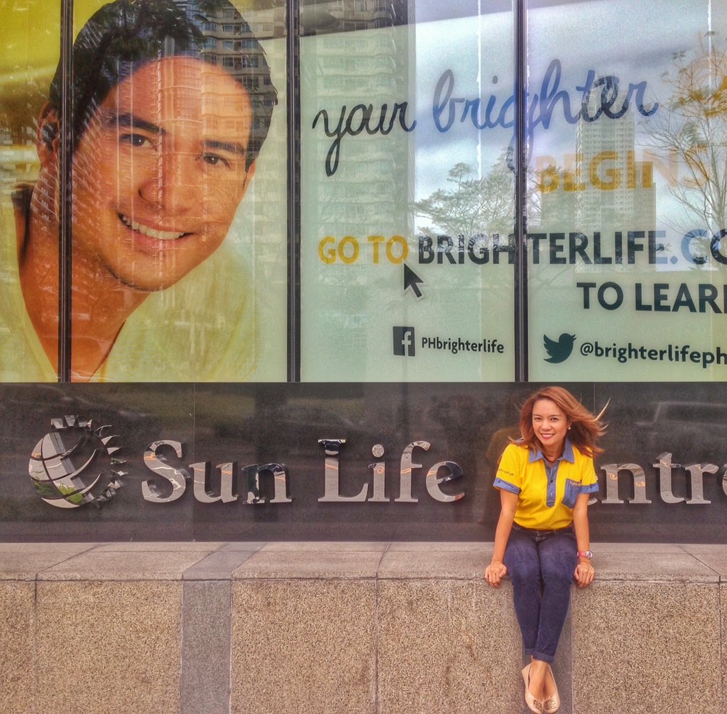 AbiPaco's tweet photo. Educate individuals &amp; families to achieve financial freedom...this is my mission🌞 #iLoveMyJob #SunLifePh https://t.co/6h481BzMZR