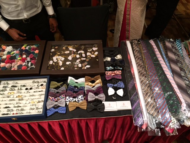 TheSC_Project's tweet photo. Boys, there's something here for you too! Up your dapper chic quotient. #SCBPune #shop #eat #drink #play https://t.co/1bgpqwAu8x