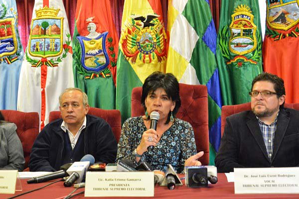#TSE sanciona a 6 medios por incumplir norma. goo.gl/st4RGv