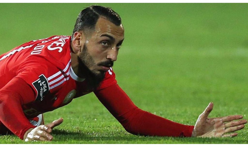 BrbaraS79337162's tweet photo. Hoje é dia do Glorioso 
#BoraLá #MyLove #Mitroglou #KM11 👊🏼😍❤️ https://t.co/8BtzGzu8sN