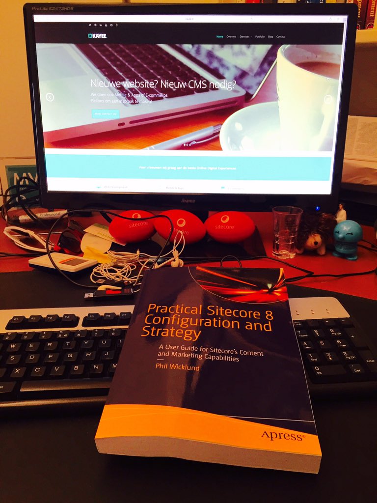 kayeeNL's tweet image. Yeah! New #sitecore book by @philwicklund arrived! #sitecore8