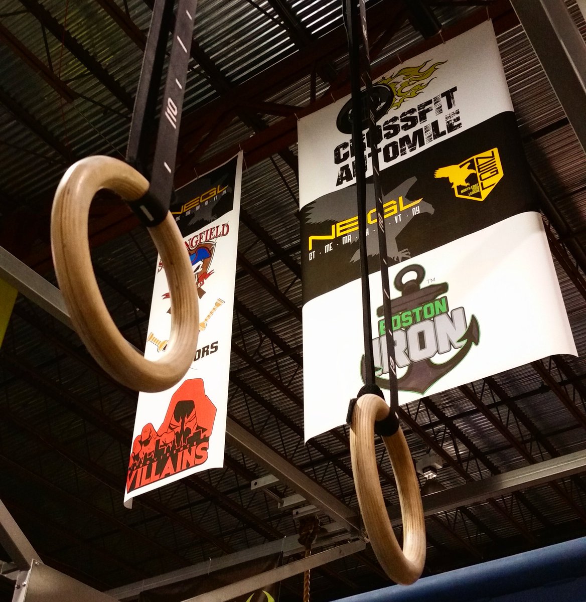 All quiet on the #GRID front...for now. #gameday <a href="/TheBostonIron/">Boston Iron</a>