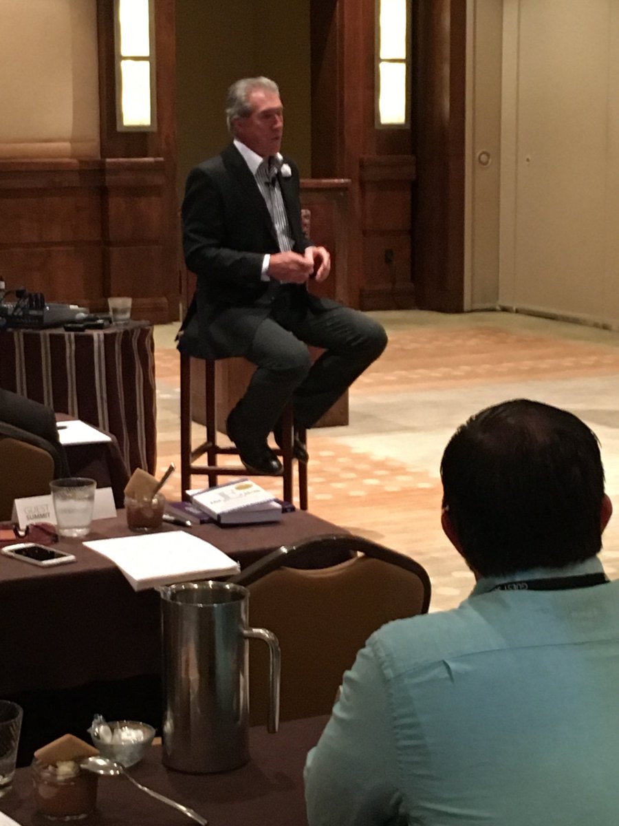 DMAcopan's tweet photo. Stratus Dental Group and Dr. Paul Homoly hosting another successful workshop at the Ritz in Tucson! https://t.co/wkNhB5oi5R