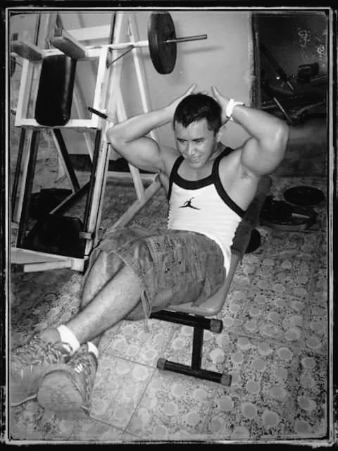 Big_Eli_Merlo's tweet photo. Full Rutina de abdominales 👊💪😌
#gymtime #cardio #motivation #TrainerPersonal #fitness #fit #workout #bodybuilding 👊💪 https://t.co/q34nvEKu0P