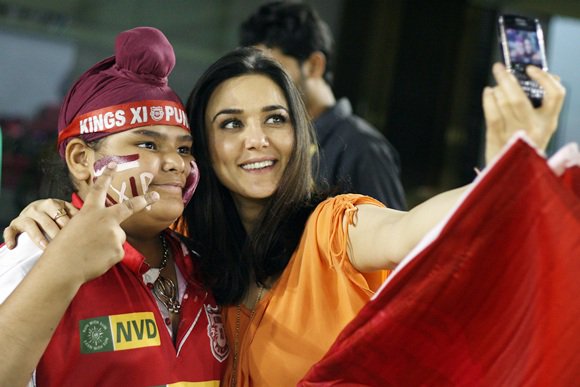 Happy Birthday <a href="/realpreityzinta/">Preity G Zinta</a> .. stay blessed always.. @lionsdenkxip 
<a href="/RAJIEEMSHINDE/">RAJIEE M SHINDE</a> #womenpower #punjabipower