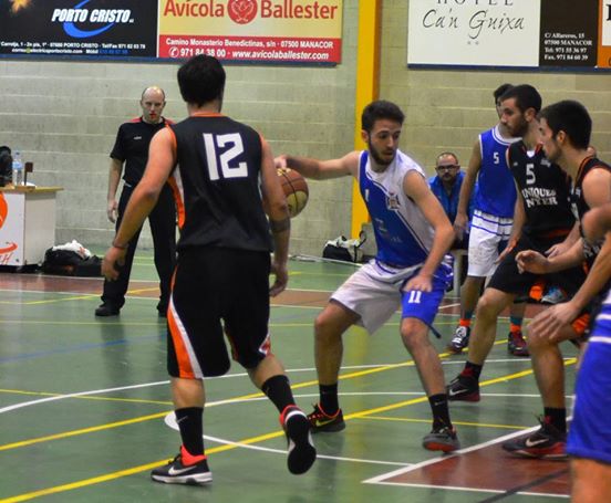 sergilf1's tweet photo. Enorme victoria contra el lider equipo #GRANDES #123MOLINAR #BASKET https://t.co/xYsKRl7qSh