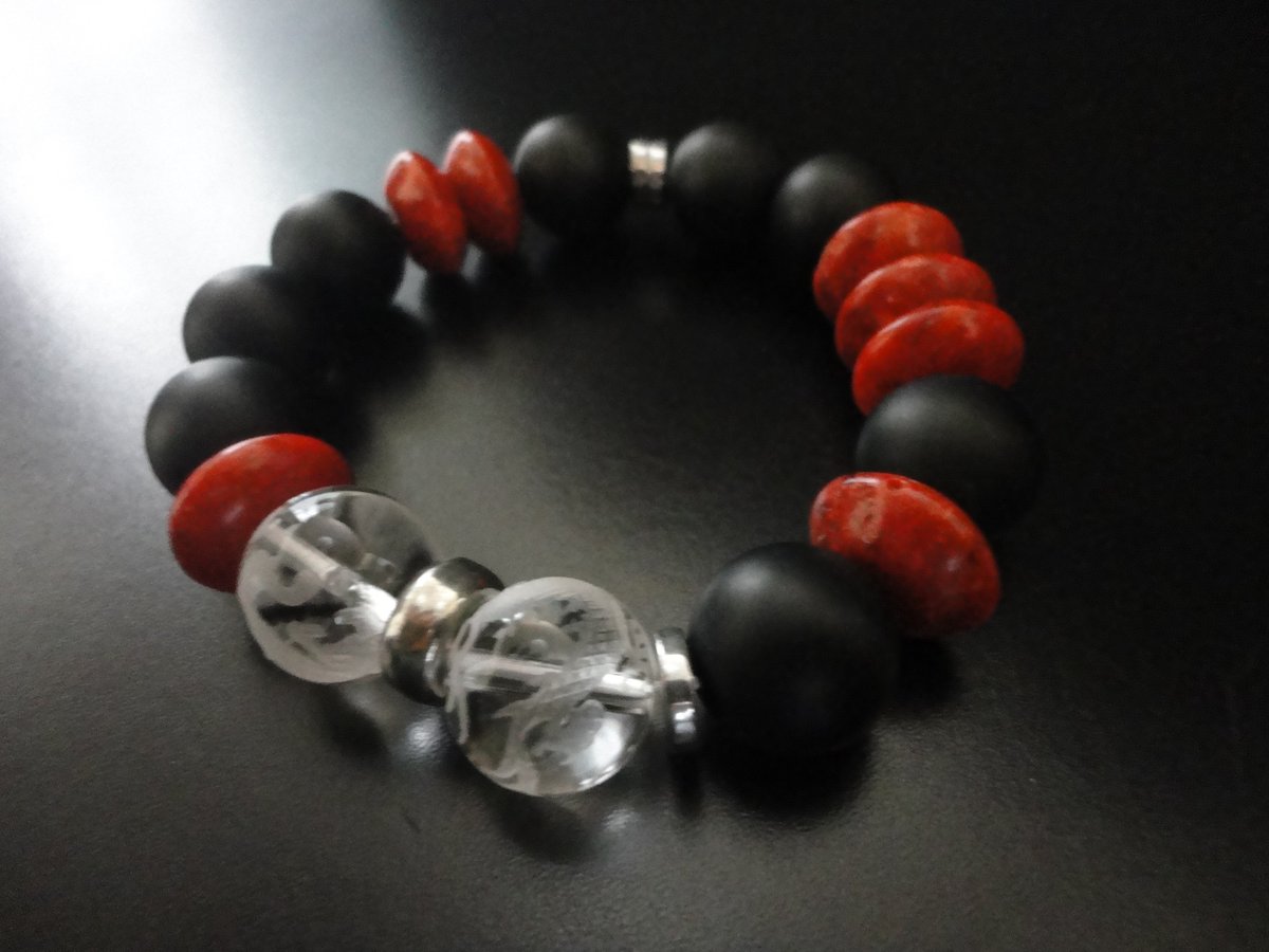 YScreations's tweet photo. Hope...#Onyx # Silver #Crystal#Hematite#Bracelet #Pinterest #Women #power #Present #9thWaveJapan #YSCreations https://t.co/lQt521tW2o
View