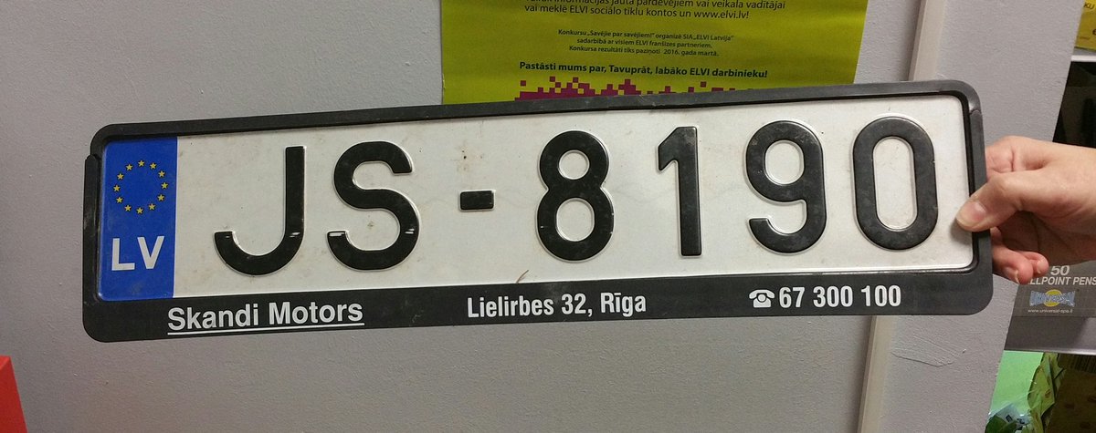 GatisTeilis's tweet photo. Kalsnavā atrasta auto numura zīme.
Zīme atrodas Kalsnavas Elvi veikalā. https://t.co/mBoc0cf0tX