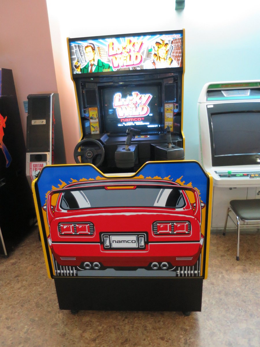 Miako ラッキー ワイルド 1pは車を運転しながら銃を撃つという独特のスタイル ワイルドなゲーム内容やコンパネ周りが好きw T Co Ufdys5phte Miako ラッキー ワイルド 1pは車を運転しながら銃を撃つという独特のスタイル ワイルドなゲーム内容やコンパネ周りが好きw T Co Ufdys5phte