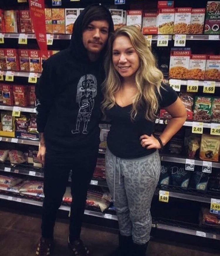 How the fuck can people find him in a grocery store i cant even find my mom