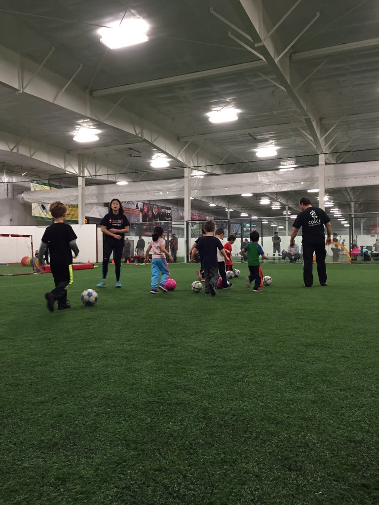 AztecAcadU3_U8's tweet photo. Welcome back to the Winter 2 Sunday's of @AztecSoccerMA Tots Teddies, Cubs and Bears. #Aztecinaction https://t.co/MucGdjYl3q