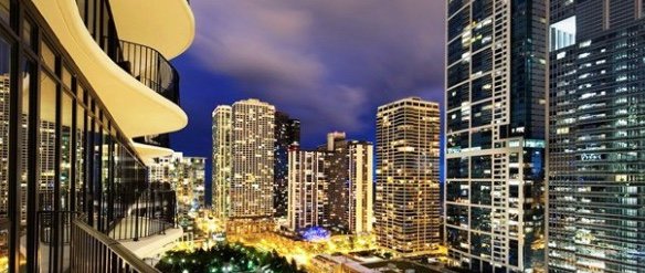 Killer $116//night deal at #RadissonBluAqua #Downtown #Chicago #Radisson
ow.ly/XKYDD