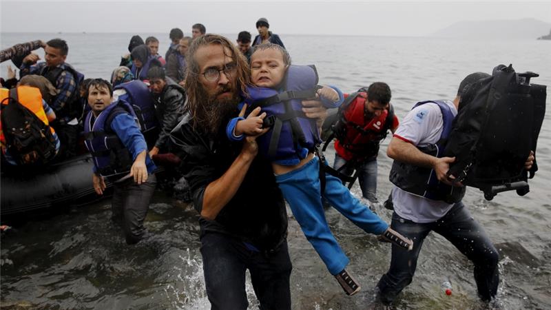 KenRoth's tweet photo. Deadliest January on record as 244 migrants die at sea on way to Europe. https://t.co/Bj76fY06TU https://t.co/kXv4sXq8Qv