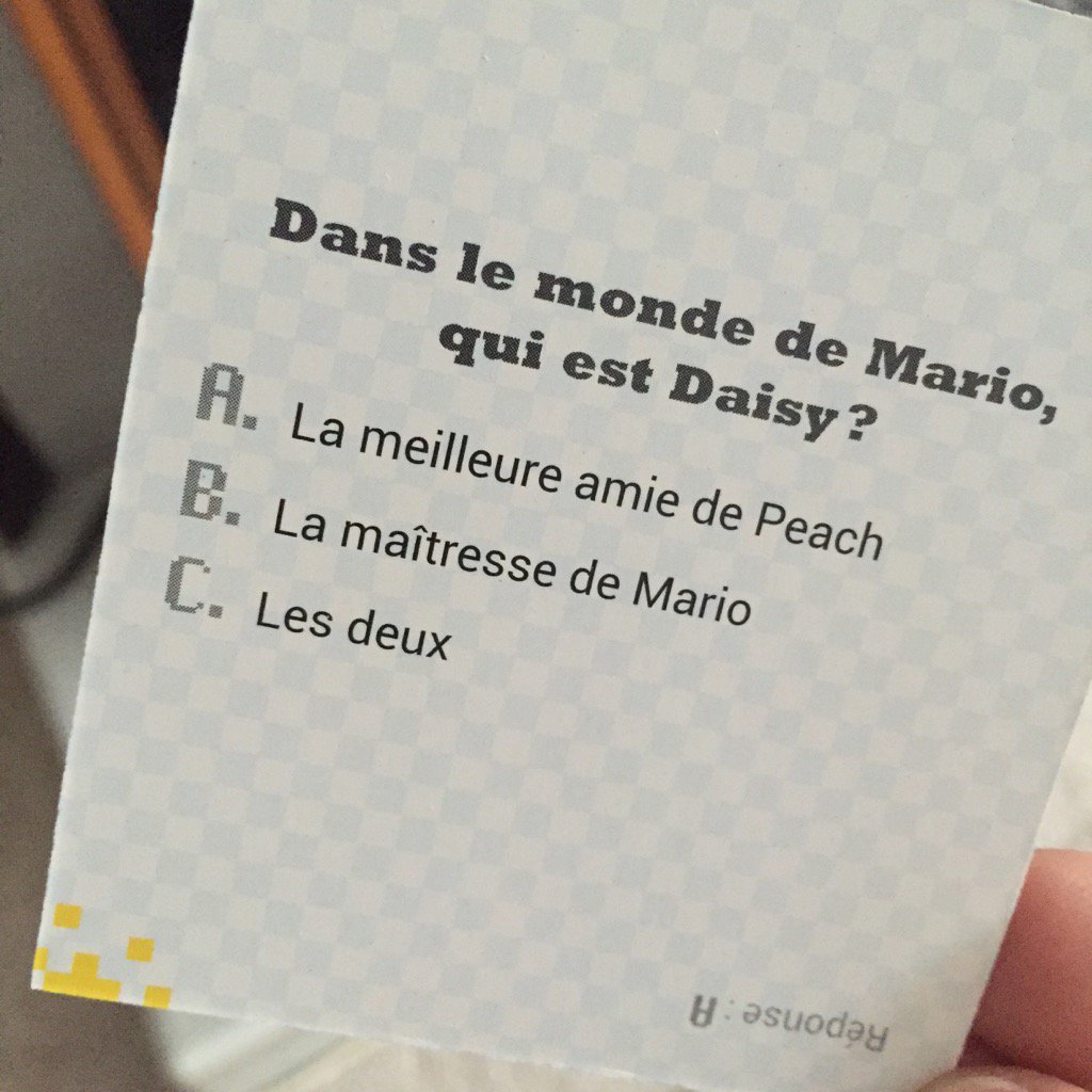 shiftyweb's tweet photo. La réponse semble évidente. #gamequizz #mario #hashtag https://t.co/q9AGnTD3M3