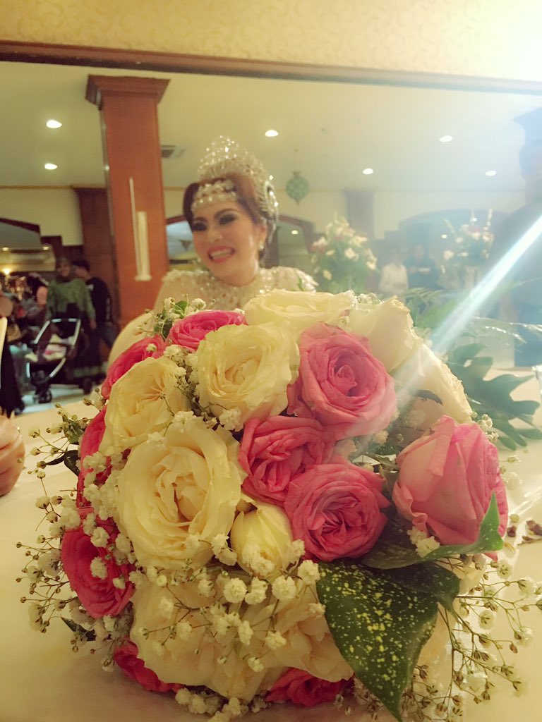 juliaperrez's tweet photo. My sister verry happy ... Im so happy to 😍😍😍 https://t.co/5e31gbdcSX