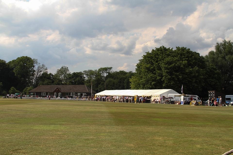 AmershamCCLash's tweet photo. @AmershamCC will be taking on @LashingsWorldXI again this summer in a T20 at our stunning ground #LashvAmer https://t.co/ZoUd3eWDTM